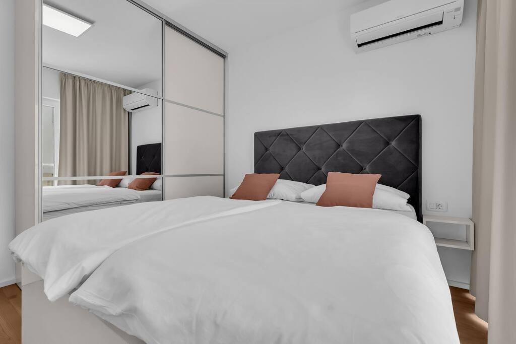 Apartment Dals - Makarska Exklusiv Tučepi Eksteriør billede